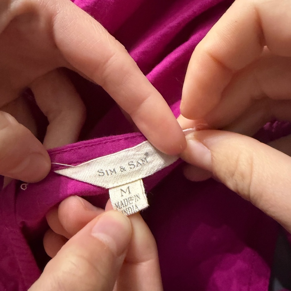 Chic Fuchsia Ruched Women's Blouse - Picture 3 of 3